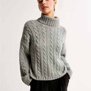 Abercrombie & Fitch Cable Wedge Turtleneck Sweater